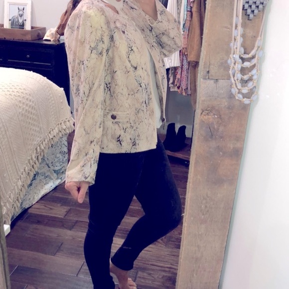 Molly & Maxx petite XLarge snakeskin Jacket - Picture 1 of 5